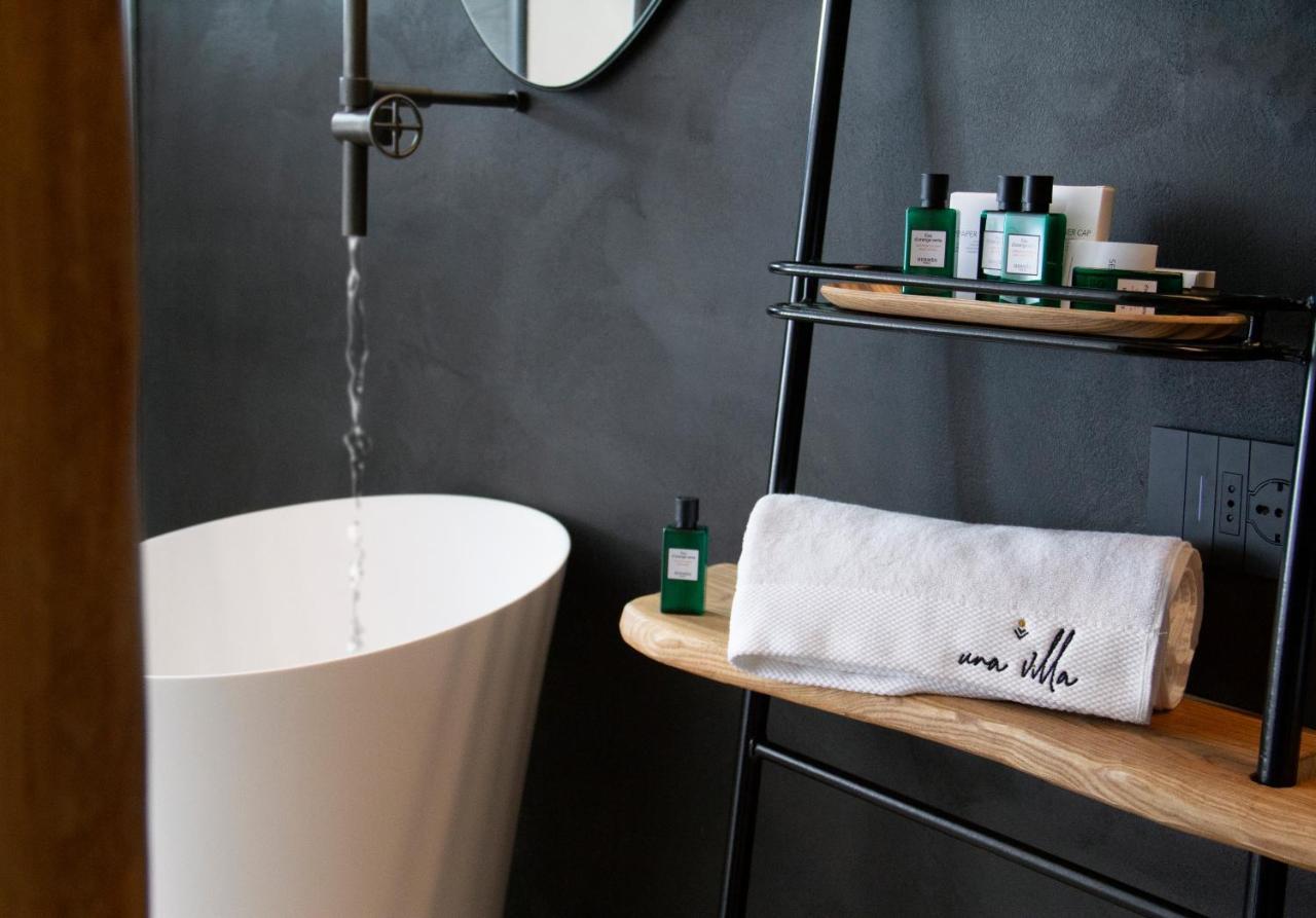 Una Villa - Amalfi Boutique Rooms B&B ภายนอก รูปภาพ