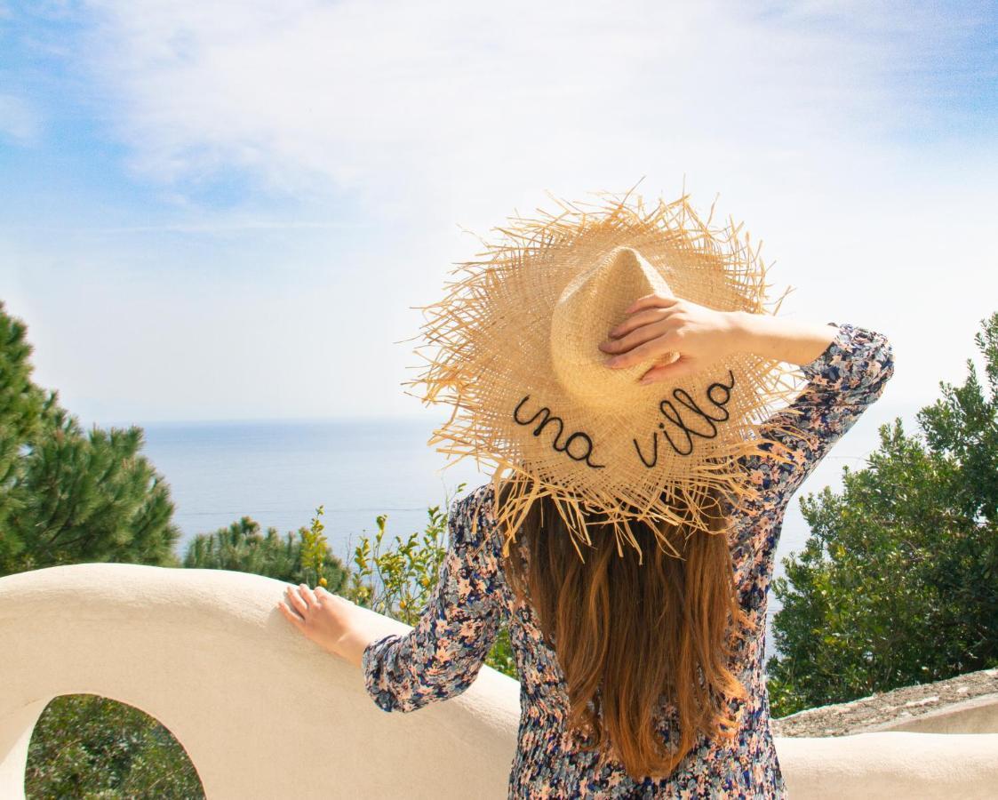 Una Villa - Amalfi Boutique Rooms B&B ภายนอก รูปภาพ